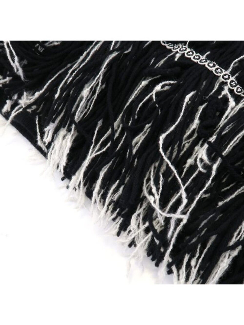 Chanel Skirt Size 36 - Picture 6 of 10